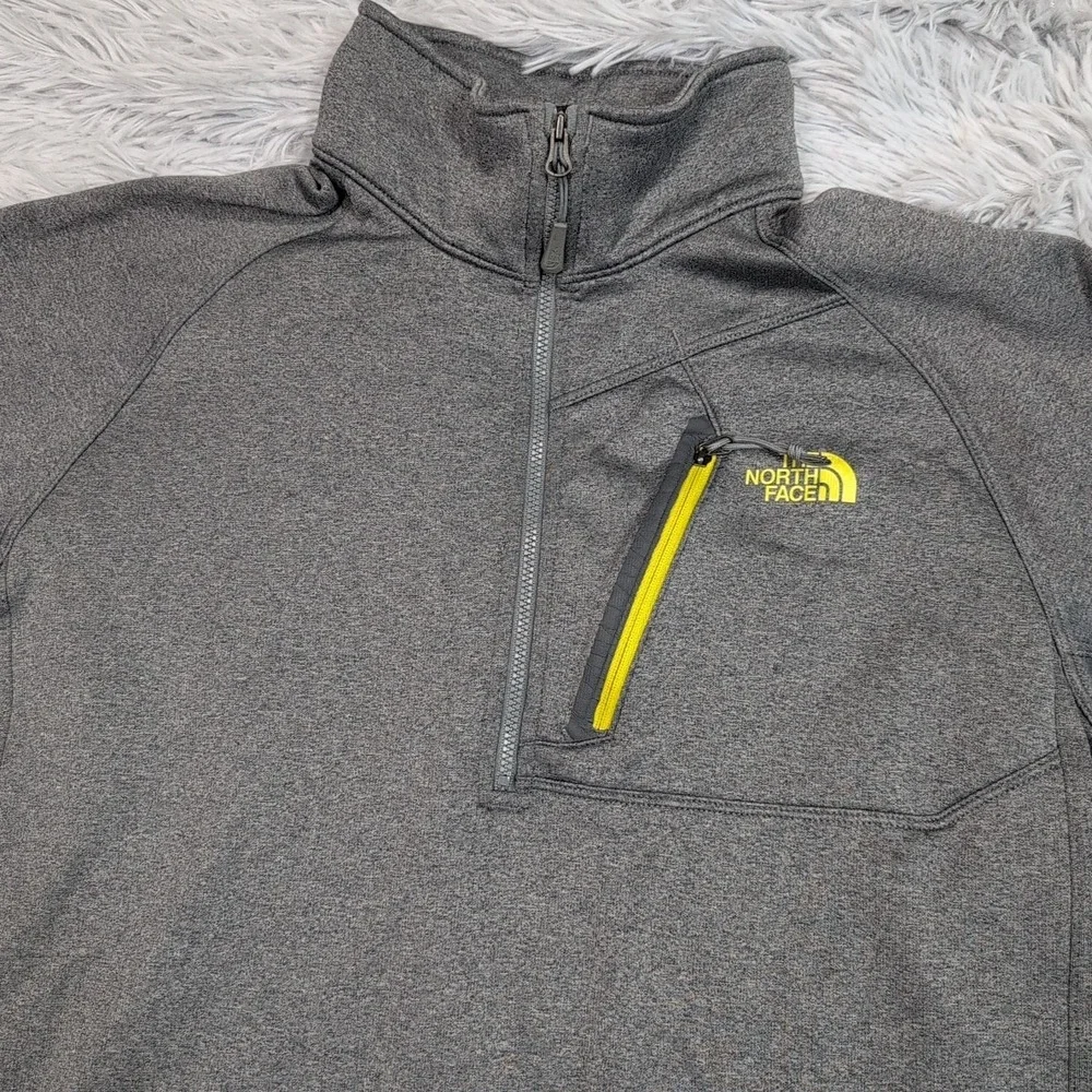 The North Face Sweatshirt Mens M Gray Half Zip‎ Gorpcore Outdoors Comfort Casual